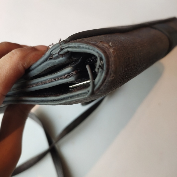 zingpin sling bag - Picture 11 of 14